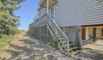 121 S SANDPIPER Dr, Dover, DE 19901