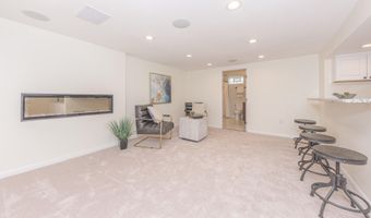 1729 Weldon Blvd, Ann Arbor, MI 48103