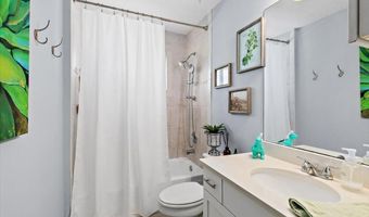 1259 LINKSIDE Dr, Atlantic Beach, FL 32233