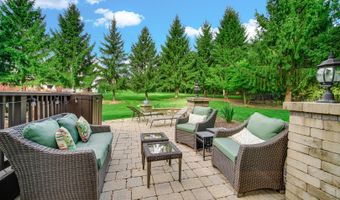 480 Brookside Ave, Algonquin, IL 60102