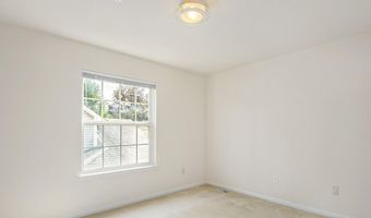 4871 S Ridgeside Cir, Ann Arbor, MI 48105