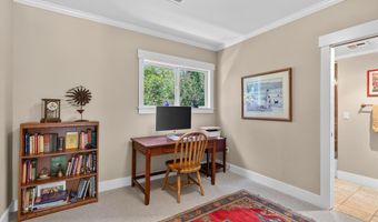 746 C St, Ashland, OR 97520