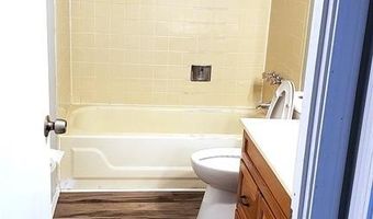 1332 Holgate Dr G3, Ballwin, MO 63021