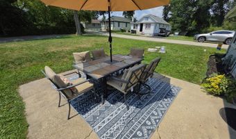 25171 W Linden Ln, Antioch, IL 60002
