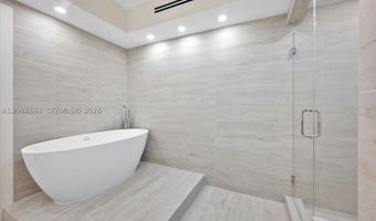 19355 Turnberry Way 19F, Aventura, FL 33180