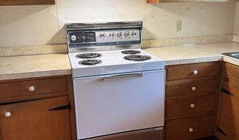 2611 PINE VALLEY Rd, Albany, GA 31707
