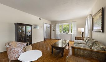 150 Idlebrook Ln, Aberdeen, NJ 07747