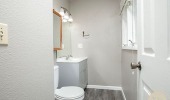 738 Aronson Ave, Billings, MT 59105