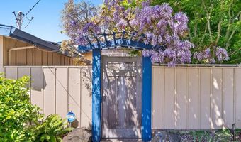 208 Valencia Ave, Aptos, CA 95003