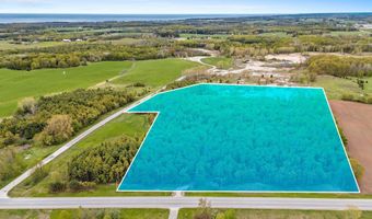 E5425 STATE RD 54, Algoma, WI 54201
