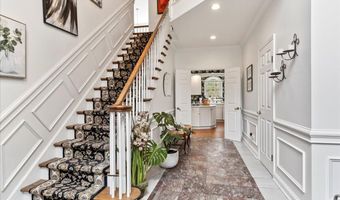 12 Birch Hill Rd, Albany, NY 12211