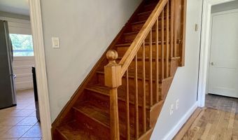 220 School St, Coventry, CT 06238