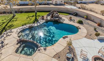 16878 Shirwaun Rd, Apple Valley, CA 92307