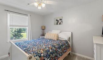 48 MADDOX Ln, Amissville, VA 20106