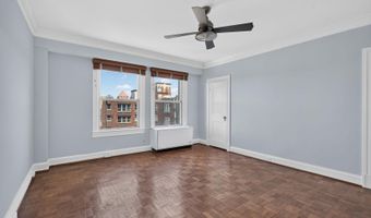 4000 CATHEDRAL Ave NW 842B, Washington, DC 20016