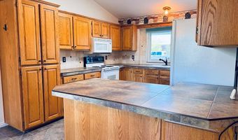 1392 Rich Ln, Blackfoot, ID 83221