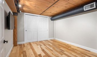 1 Tupperware Dr 138, North Smithfield, RI 02896