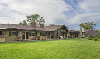 230 Avocado Pl, Camarillo, CA 93010
