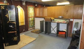 1332 COMMERCIAL St, Astoria, OR 97103