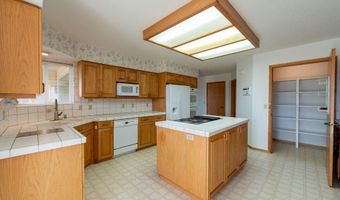 59649 Okanagan Ln, Bend, OR 97702