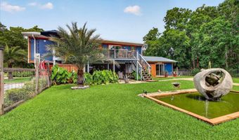 309 Beverly St, Bay St. Louis, MS 39520