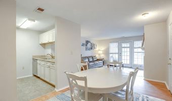 20950 TIMBER RIDGE Ter 202, Ashburn, VA 20147