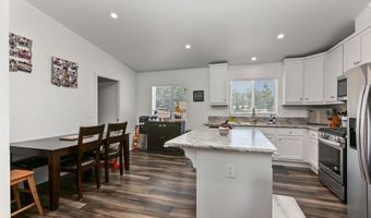 2605 Kauana Loa Dr, Escondido, CA 92029