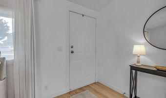 20923 NE FILBERT St, Aurora, OR 97002