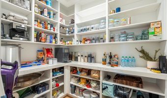23670 Shirwaun, Apple Valley, CA 92307