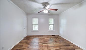202 Hawkins Farm Cir, Ball Ground, GA 30107