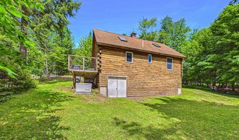 15 N Ridge Rd, Beaver Cove, ME 04441