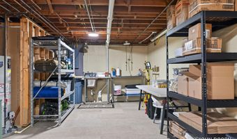 626 Spaulding Ave SE, Ada, MI 49301