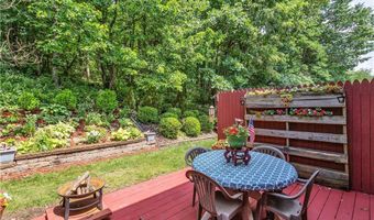 510 Lexington Dr, Aliquippa, PA 15001