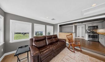 104 N BAY Dr, Dover, DE 19901