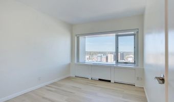 555 E William St 16G, Ann Arbor, MI 48104