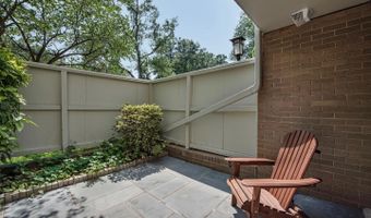 5210 POOKS HILL Rd #C-20, Bethesda, MD 20814