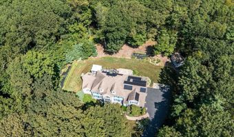 88 Drumlin Hill Rd, Bolton, MA 01740