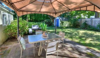 47 Wake Robin Trl, Narragansett, RI 02874