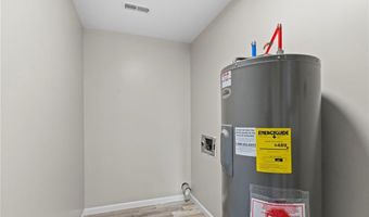 230 S 4th St, Austin, IN 47102