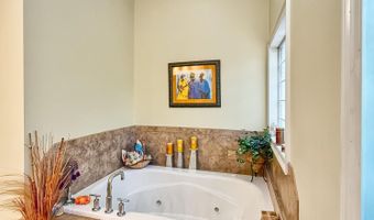 310 Henry Cannon Rd, Braxton, MS 39044