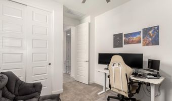2574 S BARKS CANYON Trl, Apache Junction, AZ 85119