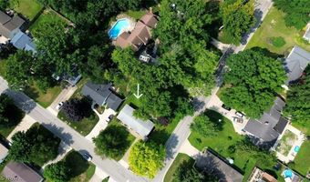 594 Terra Ln, Amherst, OH 44001