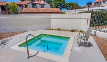 6970 Sandpiper Pl, Carlsbad, CA 92009