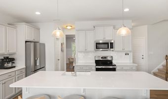 118 W Sand Luggs Ct, Angier, NC 27501
