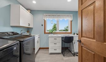 1402 Brophy Park Rd NW, Alexandria, MN 56308