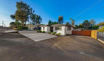 7118 Stanford Ave, La Mesa, CA 91942