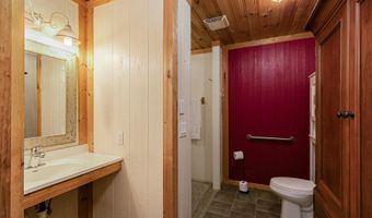 5406 County O-524, Ava, MO 65608