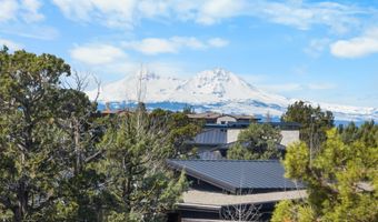 22950 Hideaway Ln #356, Bend, OR 97701