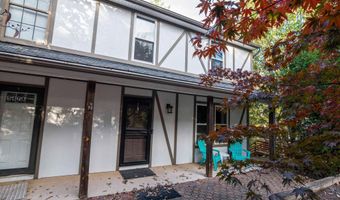 547- B KING St 17B, Basye, VA 22810