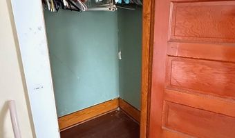 20-24 Church St, Barre, MA 01074